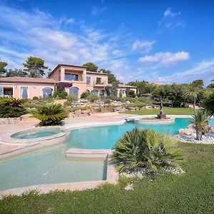 De Prestige Jacuzzi Sauna Hammam Piscine Cannes Grasse Frühstückspension